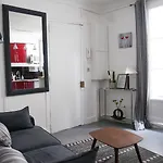 Into Paris - Appartement Pont Neuf